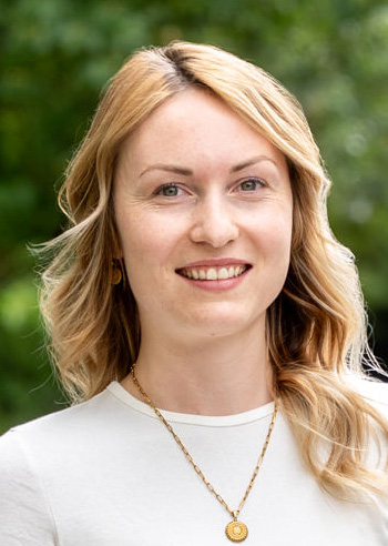 Portrait Anna Dietzel